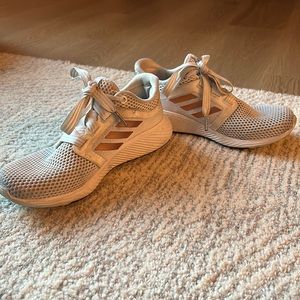 Adidas sneakers size 6.5